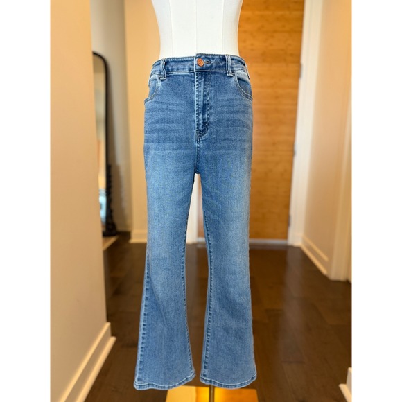 MOTHER Denim - MOTHER High Waist Looker Jeans Not Guilty Line Blue Flare Size 29